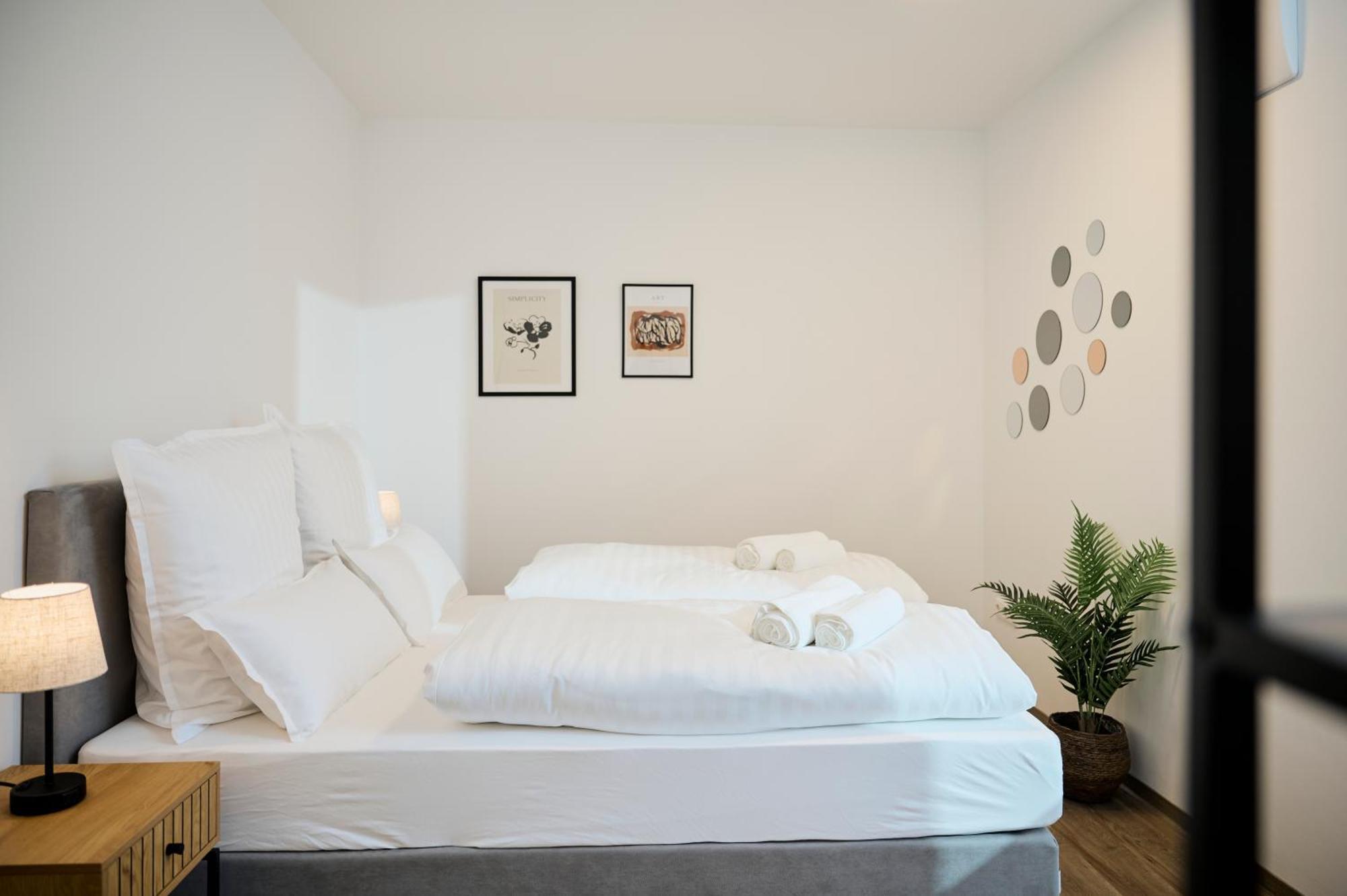 Moderne Apartments Mit Highspeed-Wlan Und Gratis-Tiefgarage Ihr Perfekter Rueckzugsort Nahe Dem Zentrum Und Der Therme I Barrierearm Bad Kissingen Exterior photo